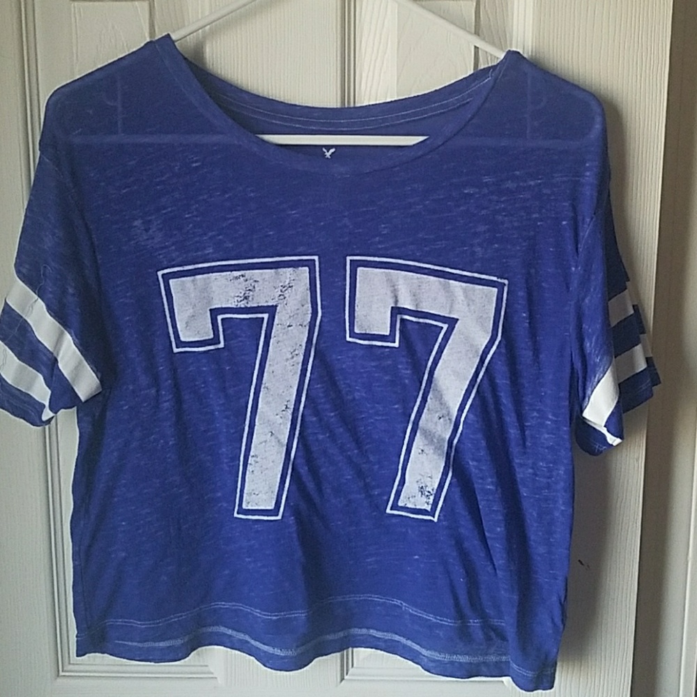 American Eagle crop top shirt